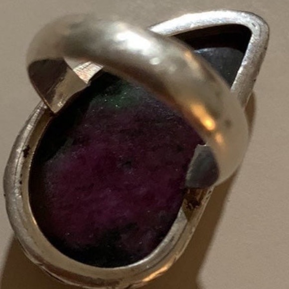 Huge Ruby Zoisite Ring - Picture 4 of 7